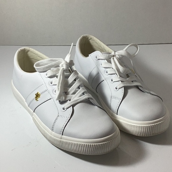 Janson II Action Leather Sneaker

Lauren - Picture 3 of 8